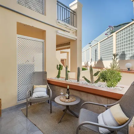 Yucca Park 1 Bed * Costa Adeje (Tenerife)