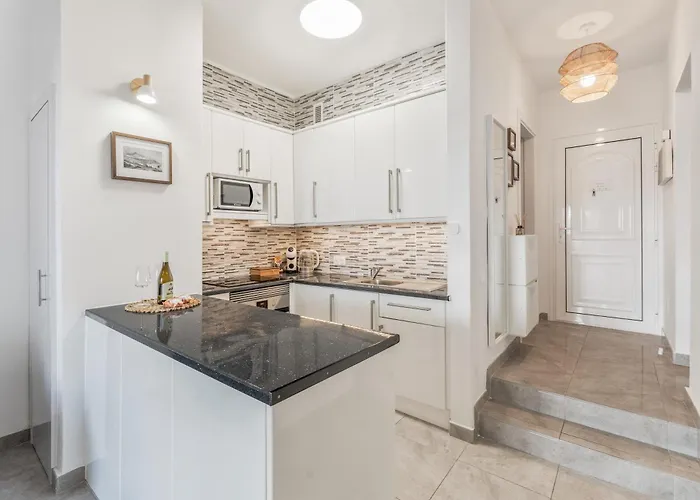 アパート Yucca Park 1 Bed アデヘ