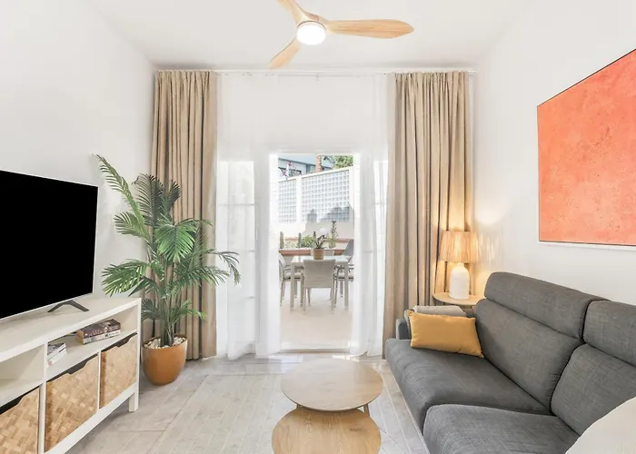 Yucca Park 1 Bed Apartament *