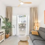 Yucca Park 1 Bed Апартаменты *