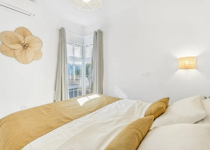 Yucca Park 1 Bed Адехе